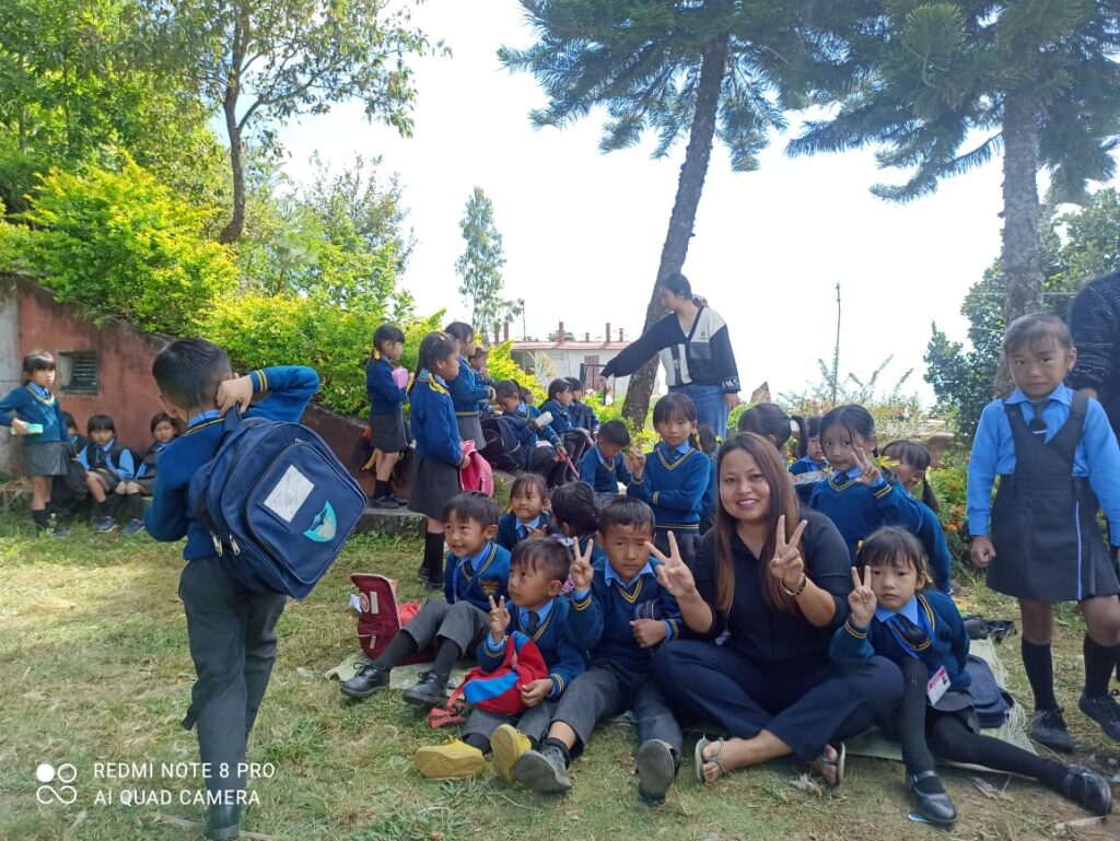 students of mission school pughoboto 